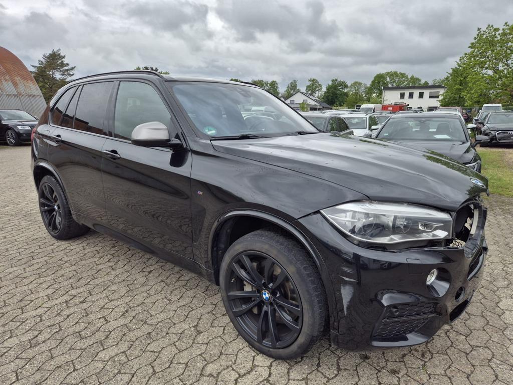 BMW X5 M50d Sport-Aut. Pano HuD Navi LED Standh.