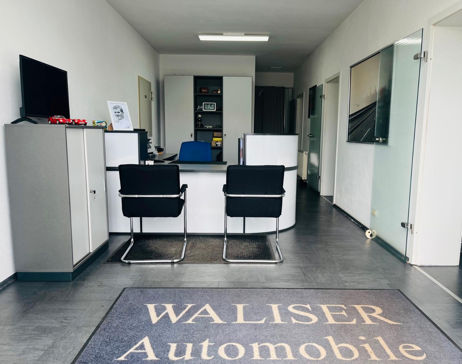 showroom-image-main