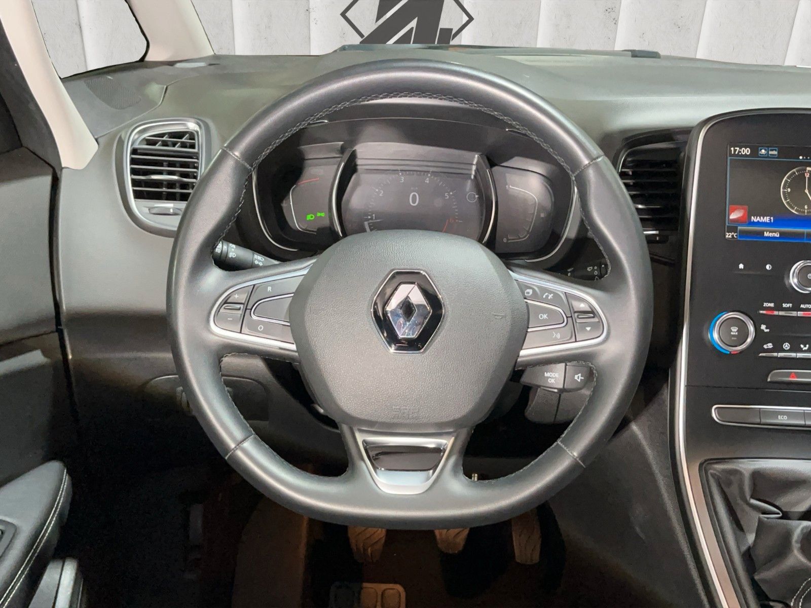 Fahrzeugabbildung Renault Grand Scenic *7-Sitzer*Navi*Kamera*PDC*Keyless**