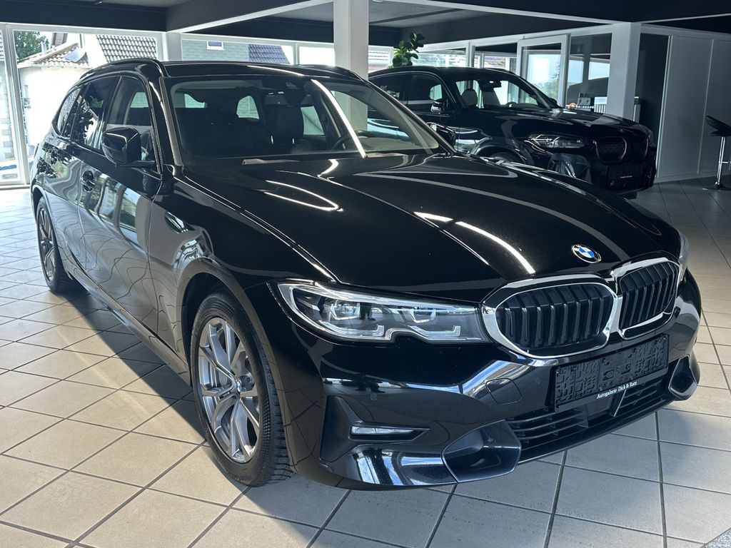 Image of BMW 330