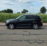Mercedes-Benz ML 63 AMG 4MATIC AMG - Mercedes-Benz: Ml 63