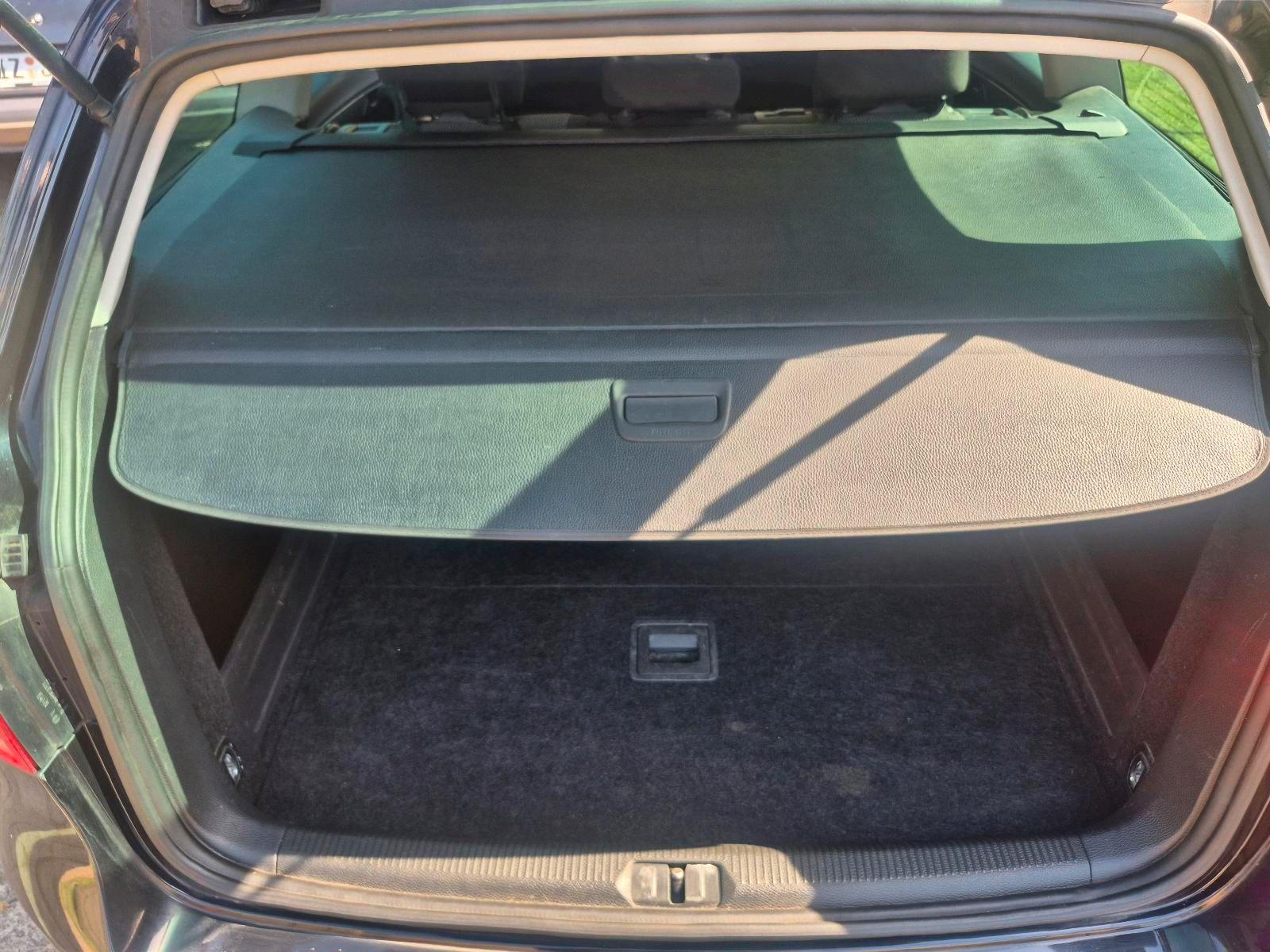 Volkswagen Passat 2012 — photo 14