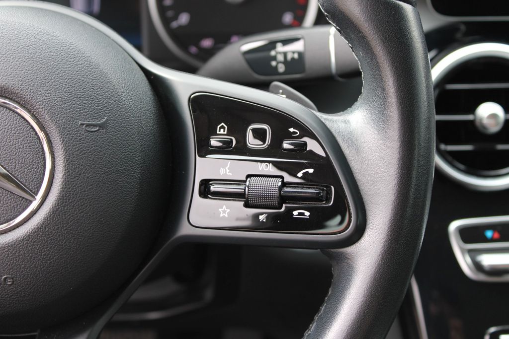 MERCEDES-BENZ C 220 d T LED AUT SHZ KAM NAVI PDC