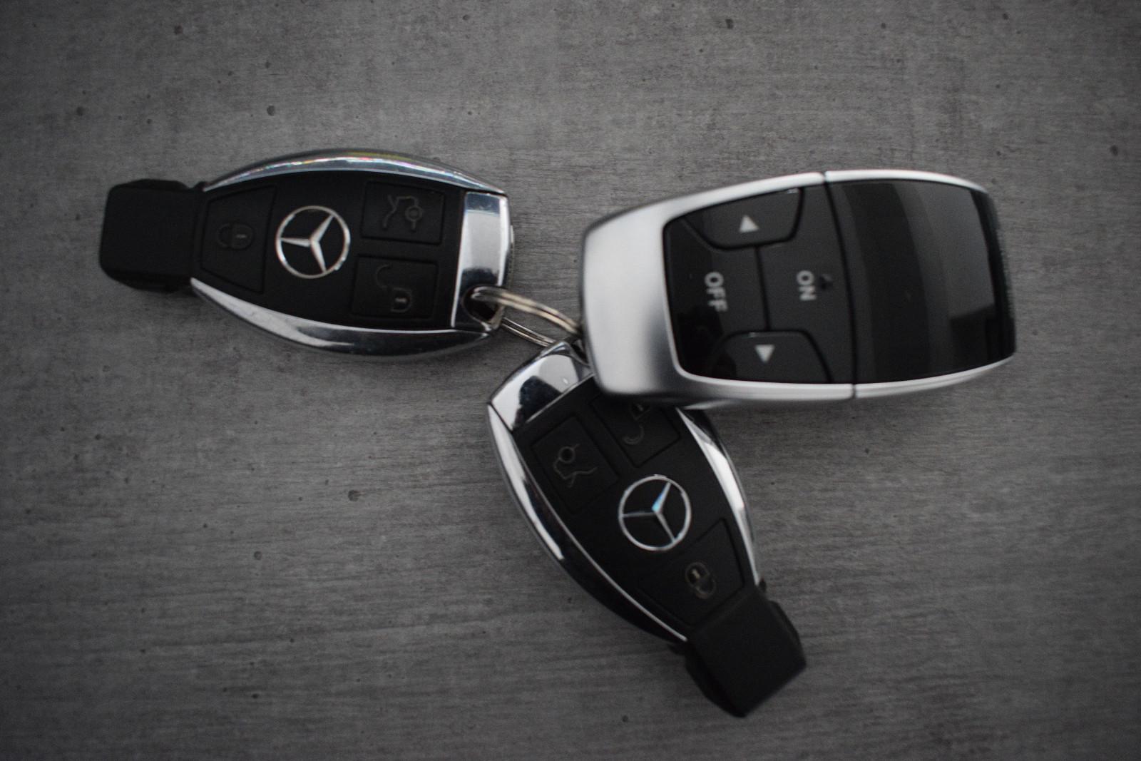 Mercedes-Benz CLS Shooting Brake CLS 400 4M AMG H&K SD Memory
