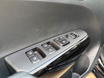 Kia Picanto 1.0 GDI 68 PS Vision Automatik Navi SHZ