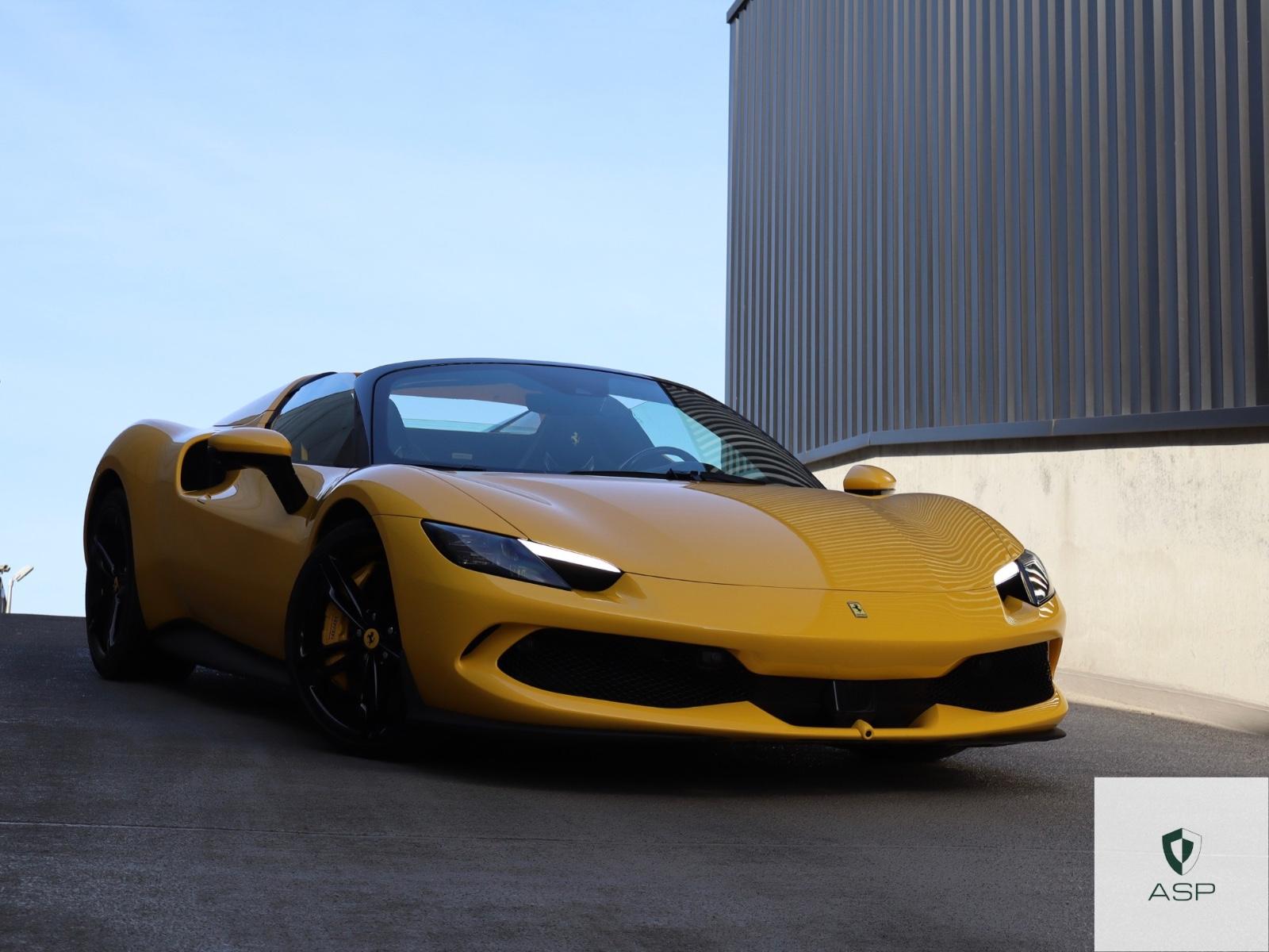 Ferrari 296 GTS | Giallo Modena | 1 owner | Warranty |