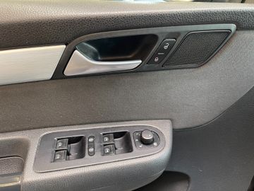 Volkswagen Sharan Cup BMT *NAVI*AHK*TEMPOMAT*KAMERA*USB*BLT