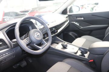 Fotografie 4 des Nissan Qashqai 1.3 DIG-T MHEV Xtronic N-Connecta Panora