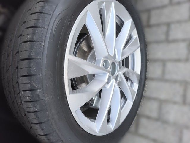 Fahrzeugabbildung SKODA Scala 1.0 TSI Tour +SHZ+MATRIX-LED+AHK+RFK+PDC+