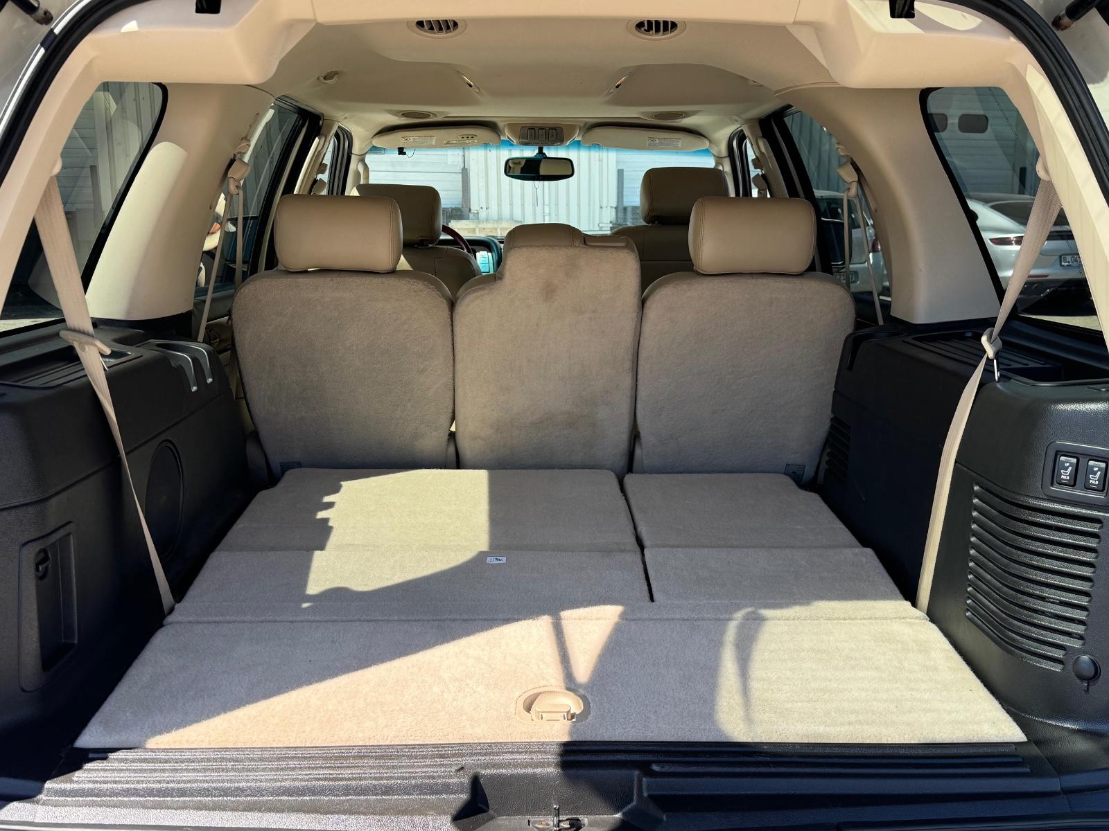 Lincoln Navigator 5.4 V8 * 1. HAND * 8-Sitzer * Allrad *