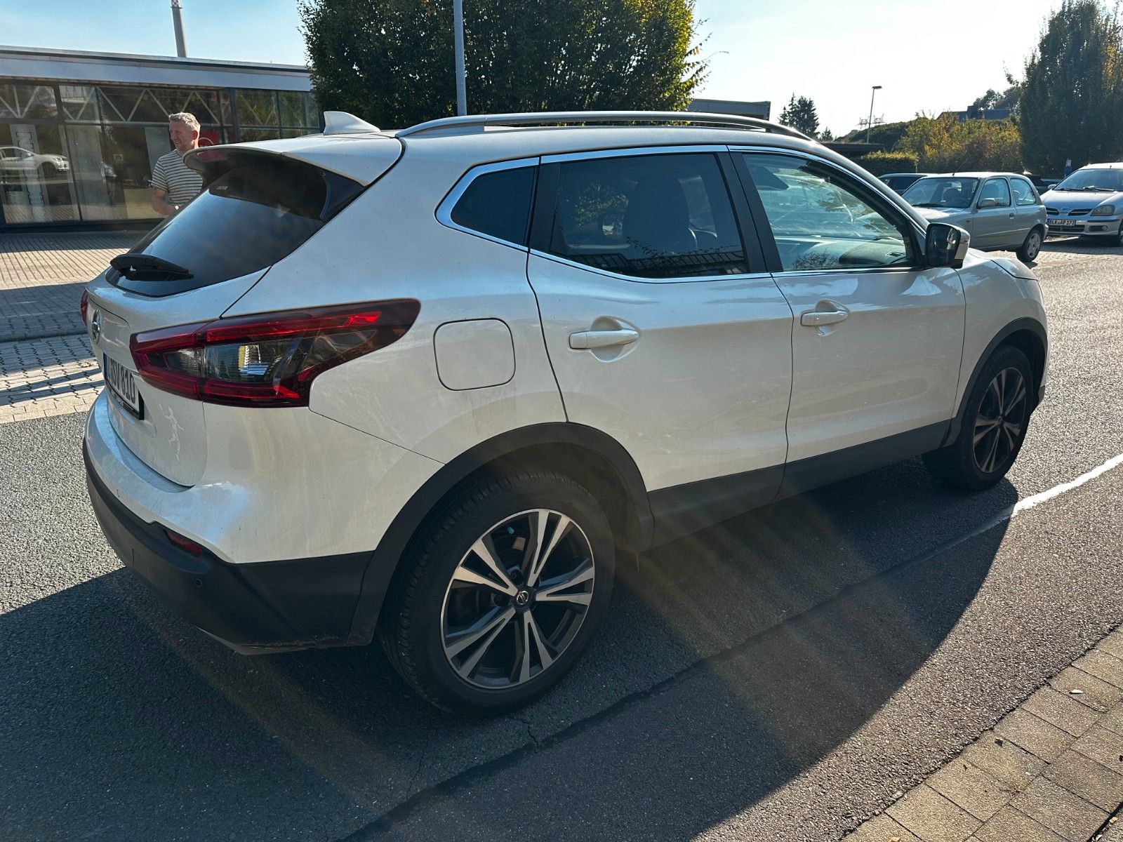 Fahrzeugabbildung Nissan Qashqai 1.3 DIG-T N-CONNECTA