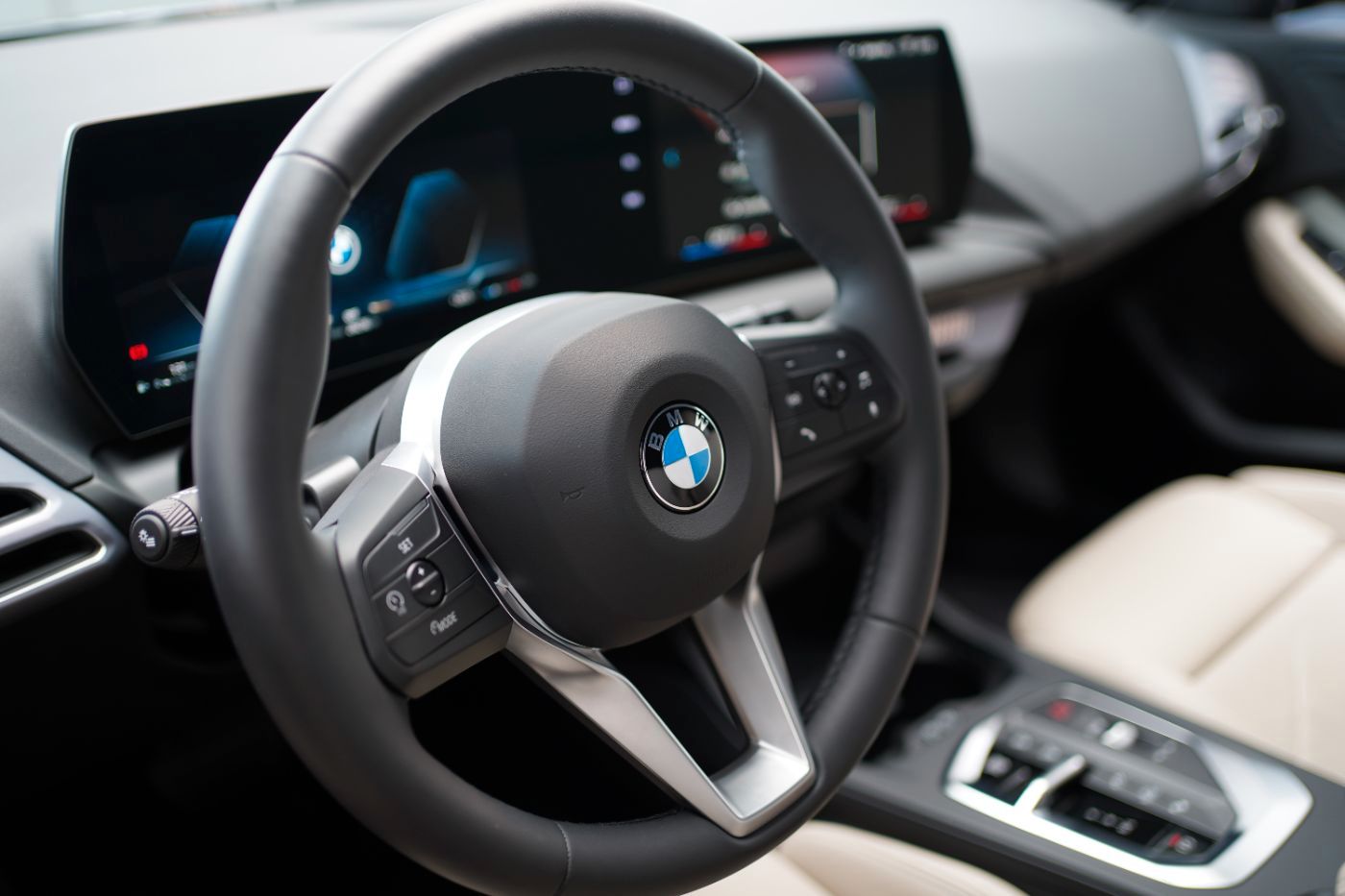 Fahrzeugabbildung BMW 120d +LED+Komfortzugang+DrivingAssist+Aktivsitz+
