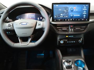 Ford Kuga ST-Line 1.5 AT AHK Navi Pano Kamera