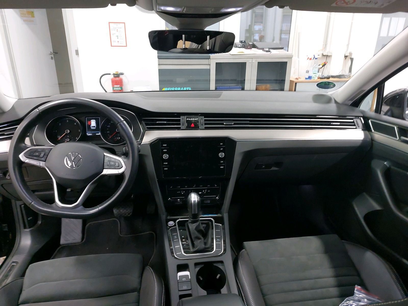 Volkswagen Passat Variant - Bild 6