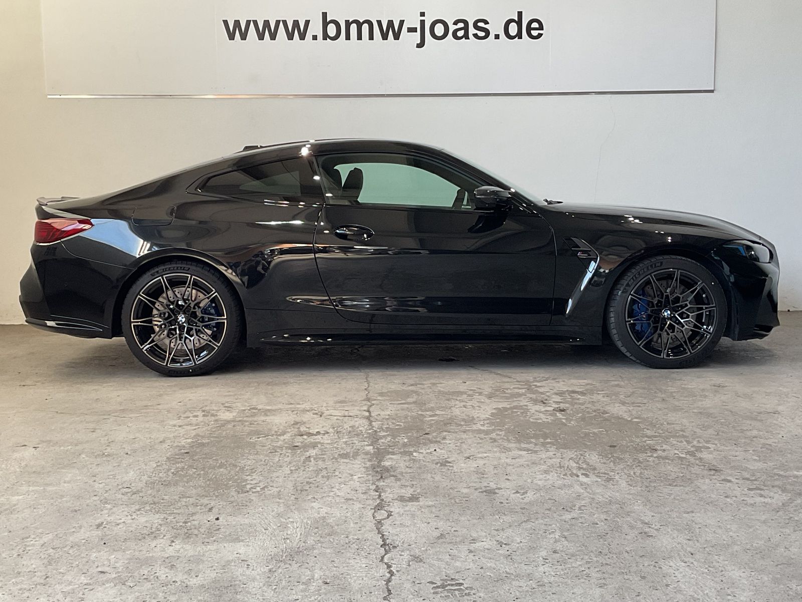 Fahrzeugabbildung BMW M4 Competition Coupé HK HiFi Komfortzg.