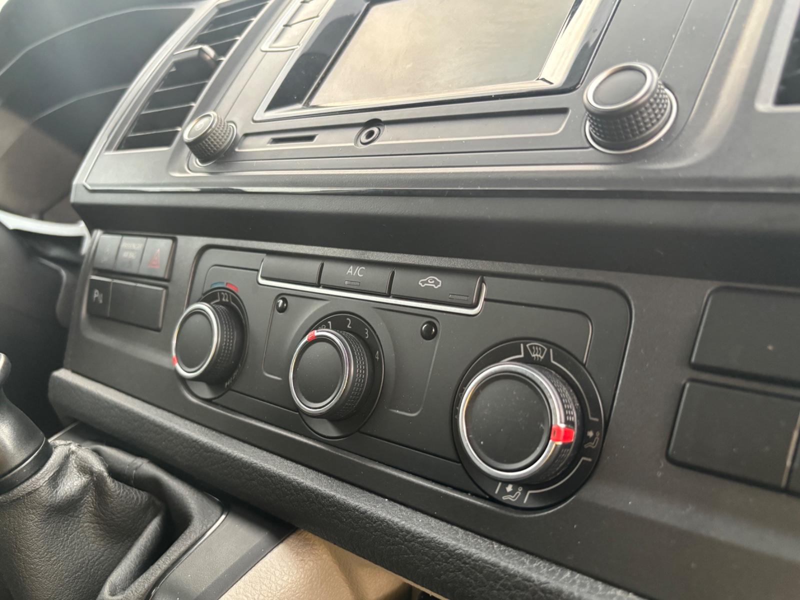 Volkswagen T6 Transporter Kühlwagen*PDC*KÜHL*KLIMA*ALLS*EU6