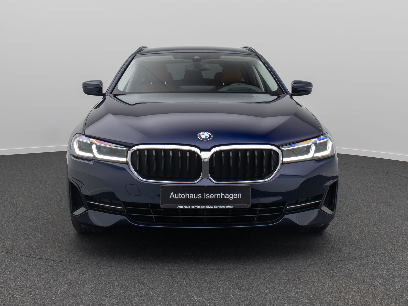 Fahrzeugabbildung BMW 520d xD DAB Kamera HUD Laser H/K Leder Komfort