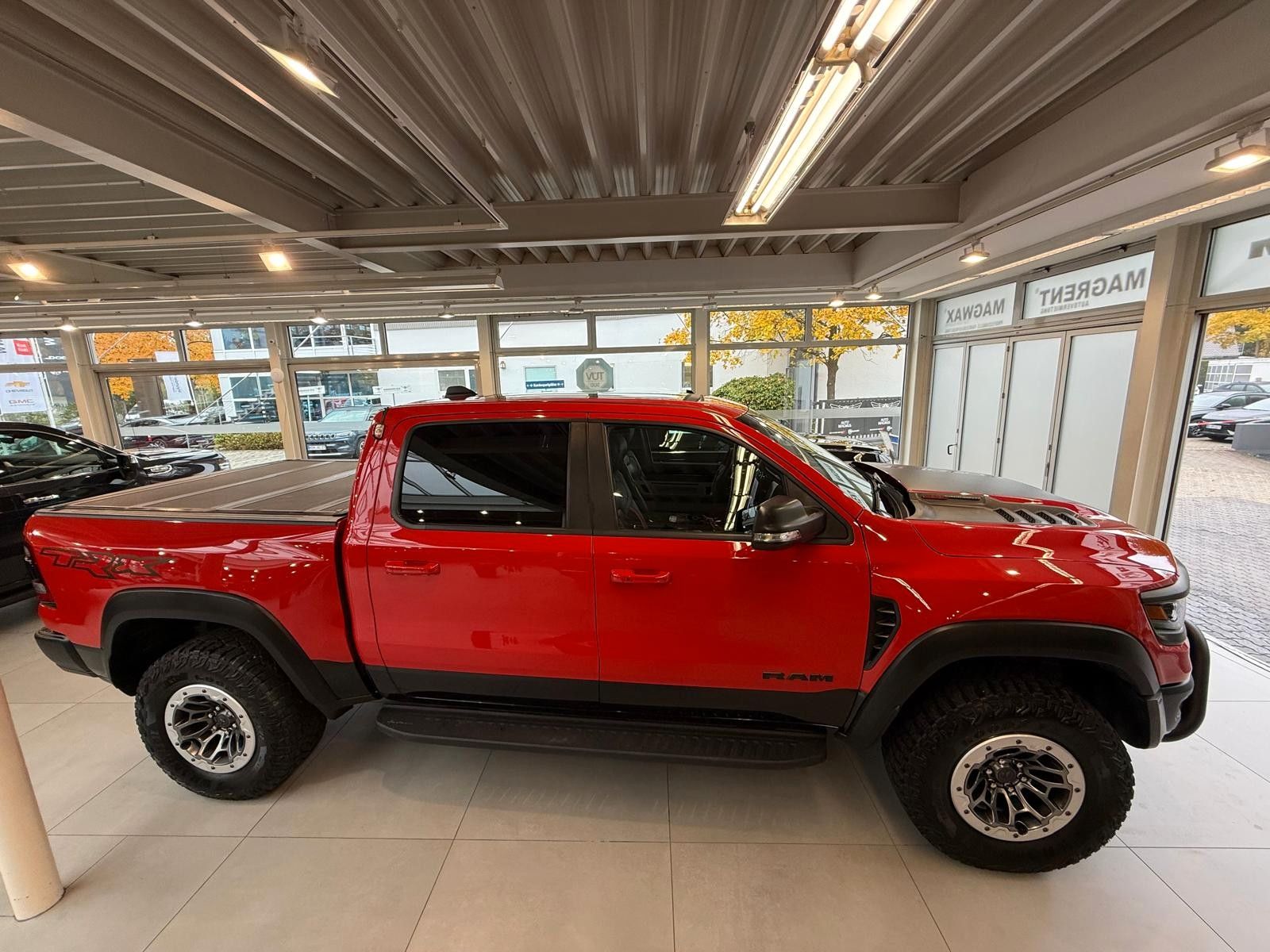 Fahrzeugabbildung Dodge RAM 1500 TRX 6.2 V8 *KOMPRESSOR*PANO*BullBar*MX4