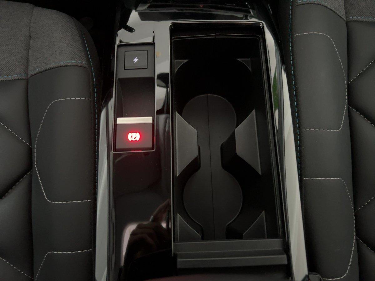 Citroën C4 Elektromotor e- ë- Shine LED+Navi+SD