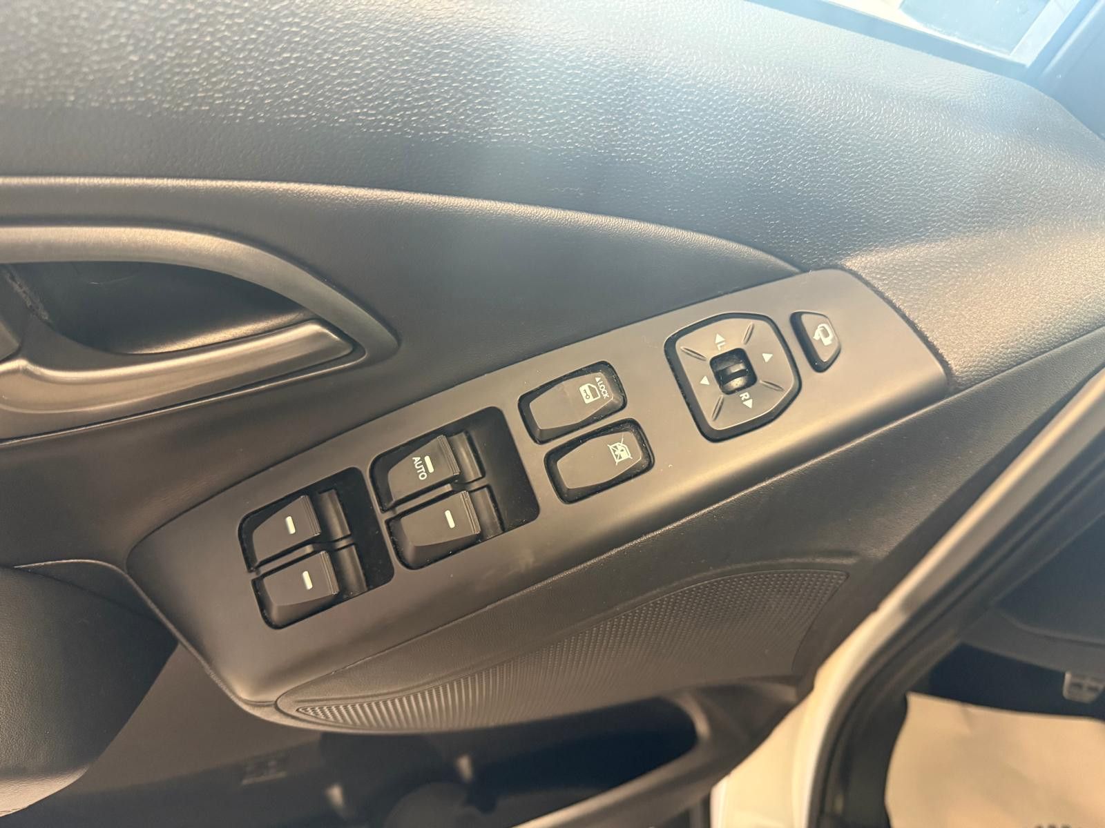 Fahrzeugabbildung Hyundai ix35 blue Finale 2WD /AHK/ KLIMA/SITZHEIZUNG