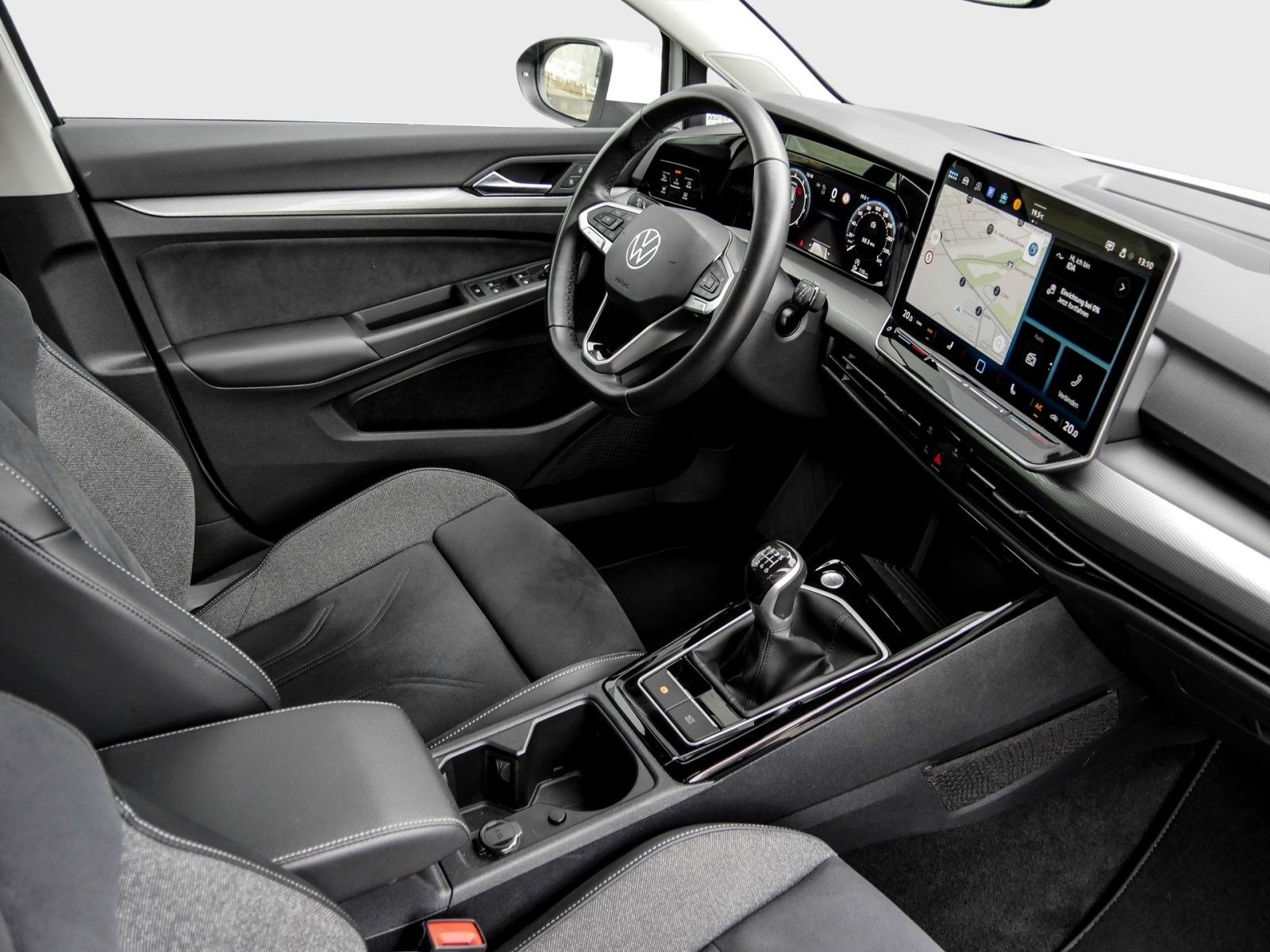 Volkswagen Golf VIII Style 1.5 TSI Headup Navi LED+ Massage imagem 3