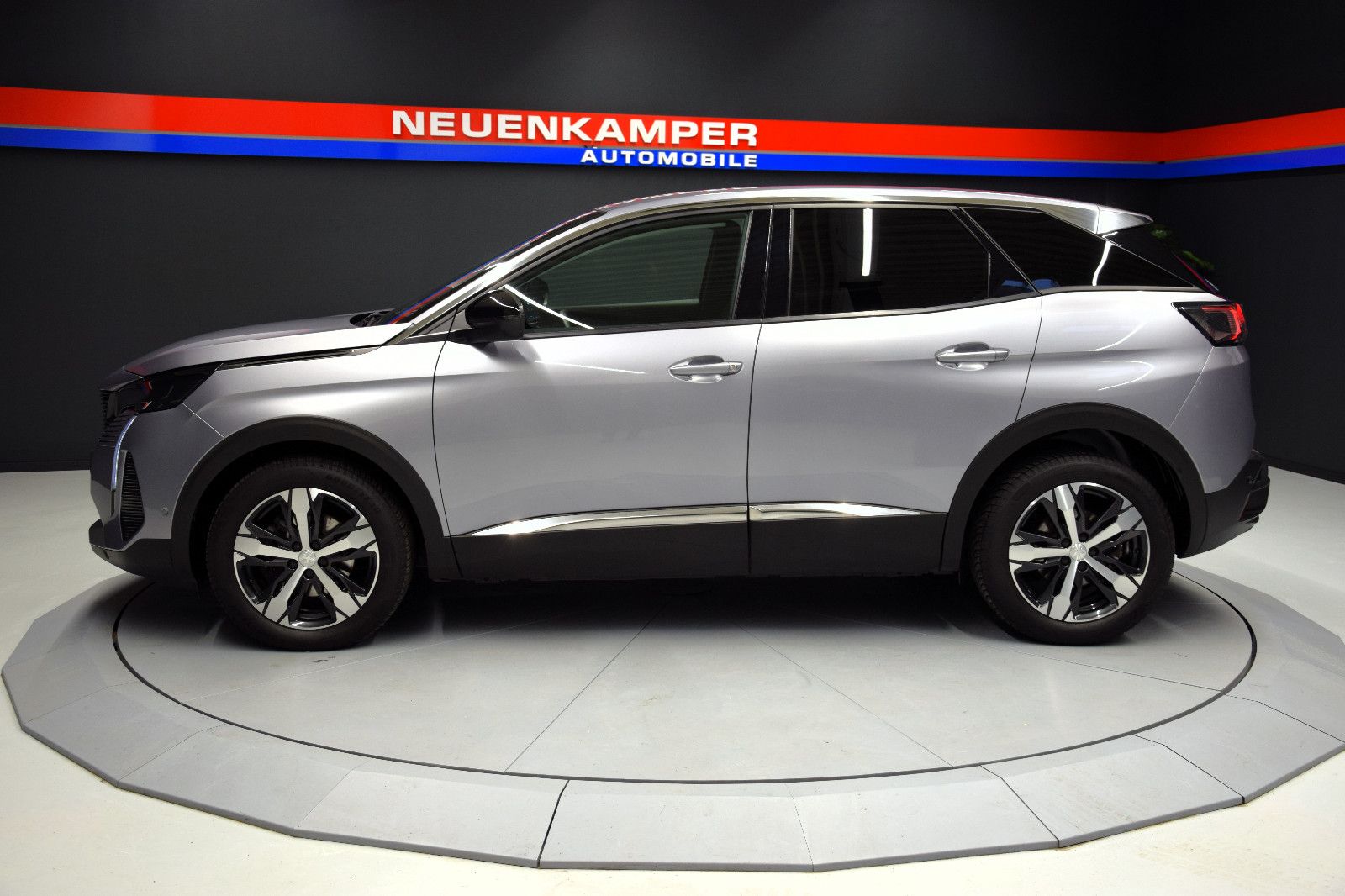 Fahrzeugabbildung Peugeot 3008 Allure GT-Line 360° LED Totw SHZ Navi