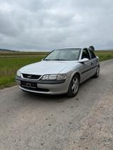 Opel Vectra - B mit wenig KM gelaufen - gebrauchte Opel Vectra aus dem Jahr 1996