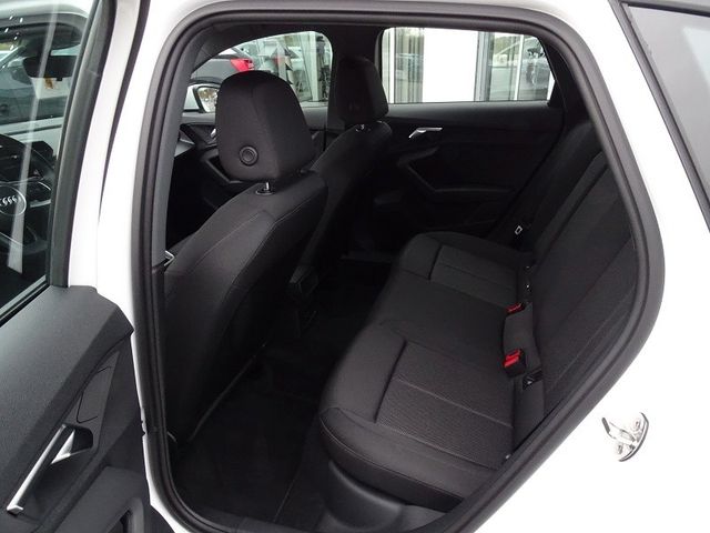 A3 Sportback 30 TFSI S-tronic / Business-Paket