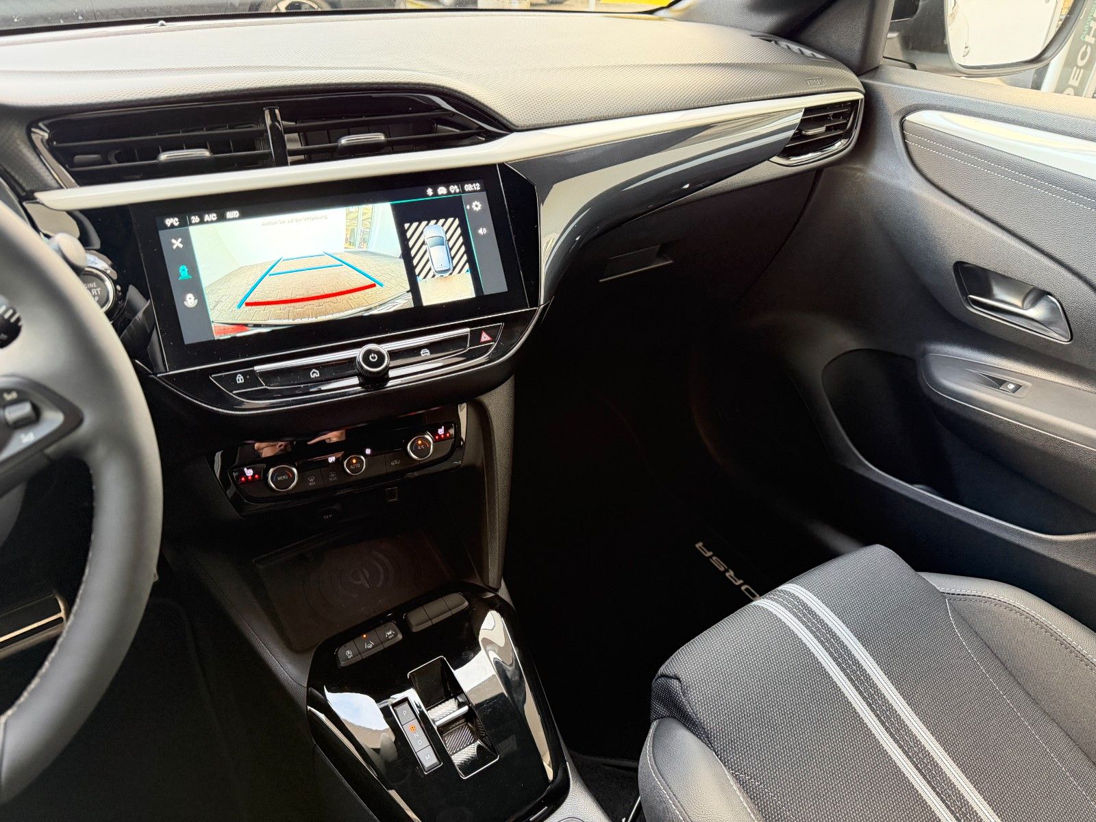 Fahrzeugabbildung Opel Corsa F GS 100PS Automatik Matrix/Kamera!
