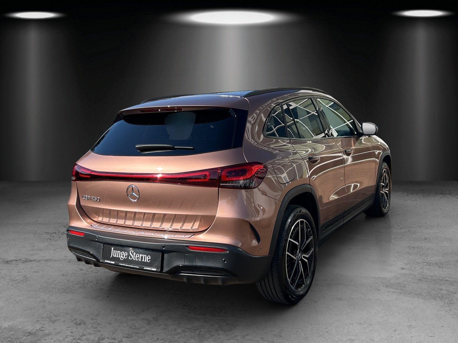 Fahrzeugabbildung Mercedes-Benz EQA250 AMG Advanc+ AHK Pano Memo KeyGo Sitzklima