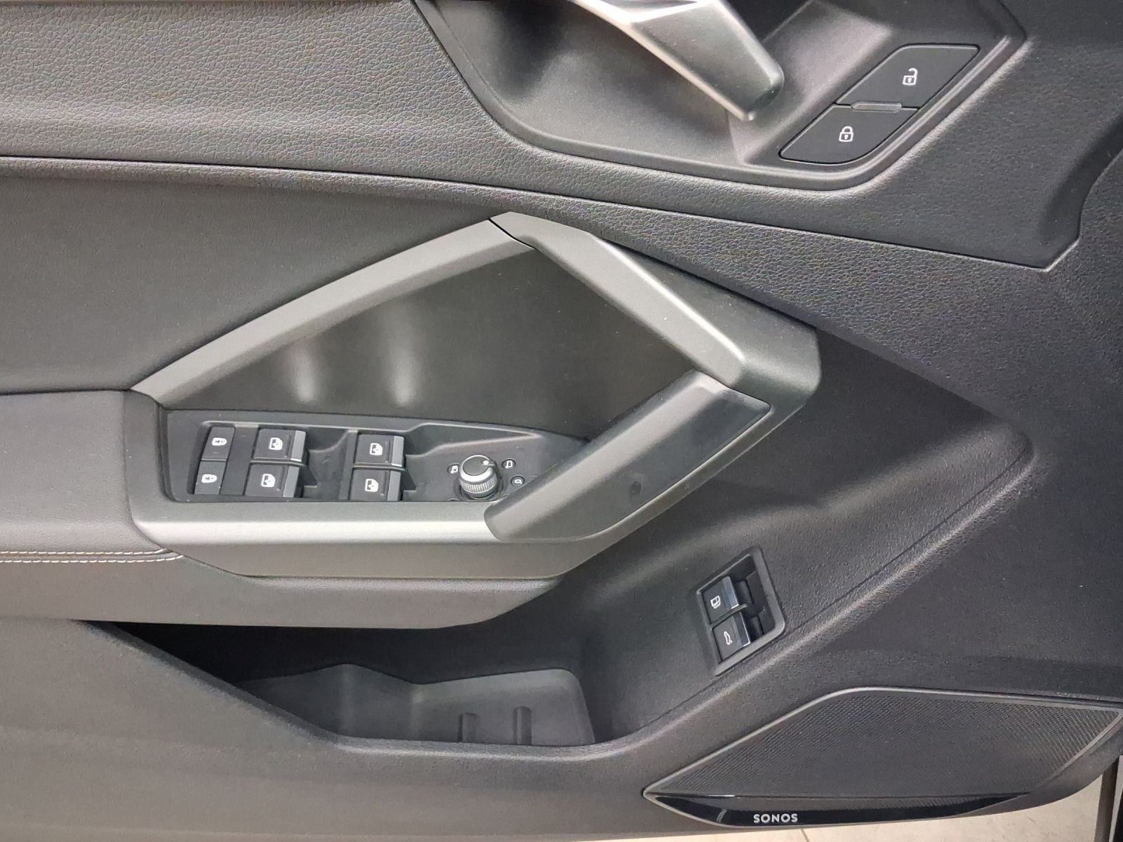 Audi Q3 Sportback 45 TFSI e 2x S LINE PANO LM20 SONOS foto 8