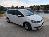Volkswagen Touran 1.5 TSI Comfortline DSG, AHK, Pano, SHZ