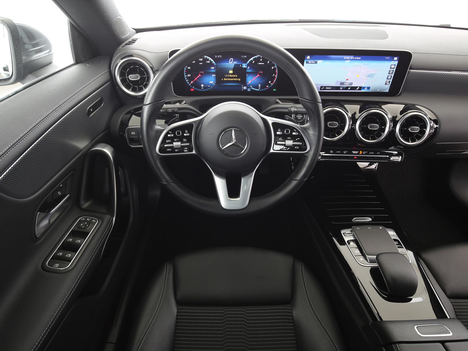 Mercedes-Benz CLA 180 LED Navi AHK ACC Alufelg, миниатюра 10