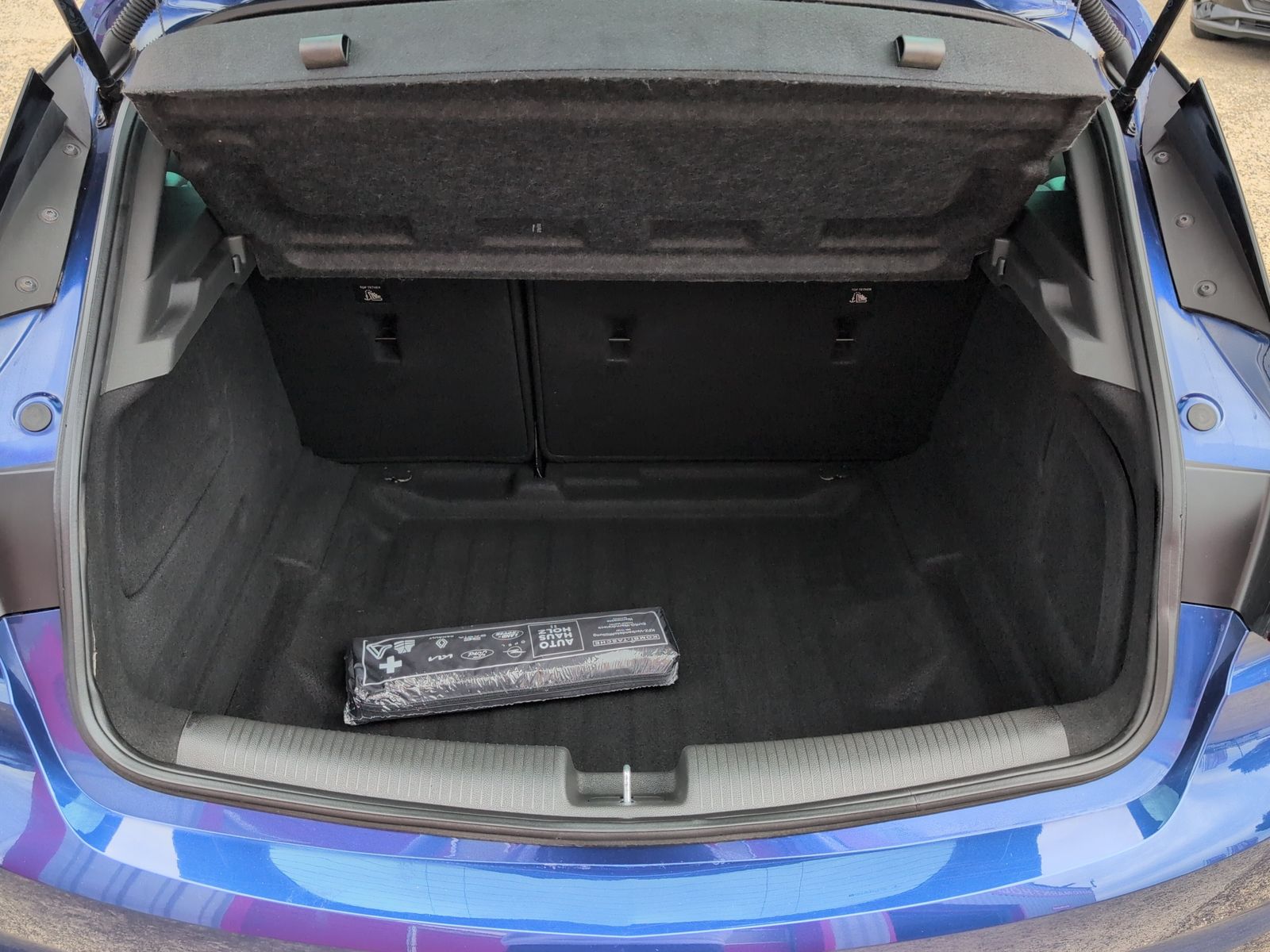 OPEL Astra 1.2 Turbo Elegance Navi SHZ CarPlay – Bild 10