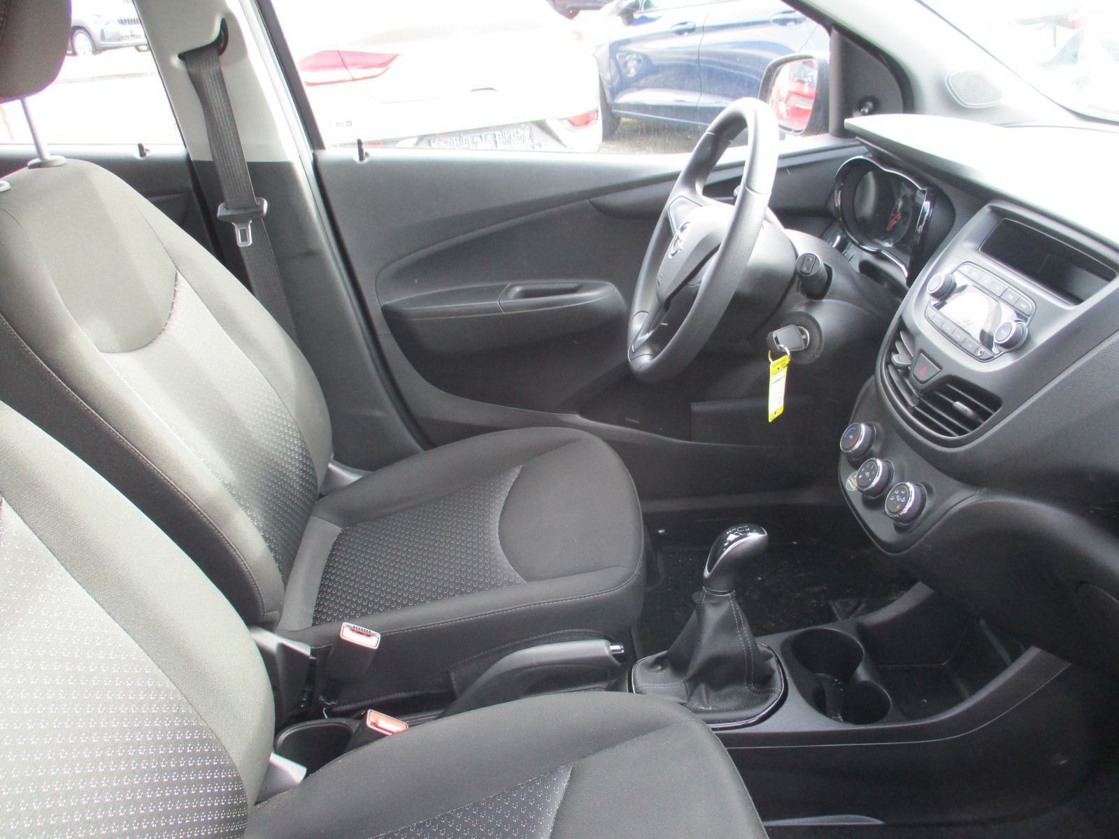 Fahrzeugabbildung Opel Karl 1,0 Selection / ALW