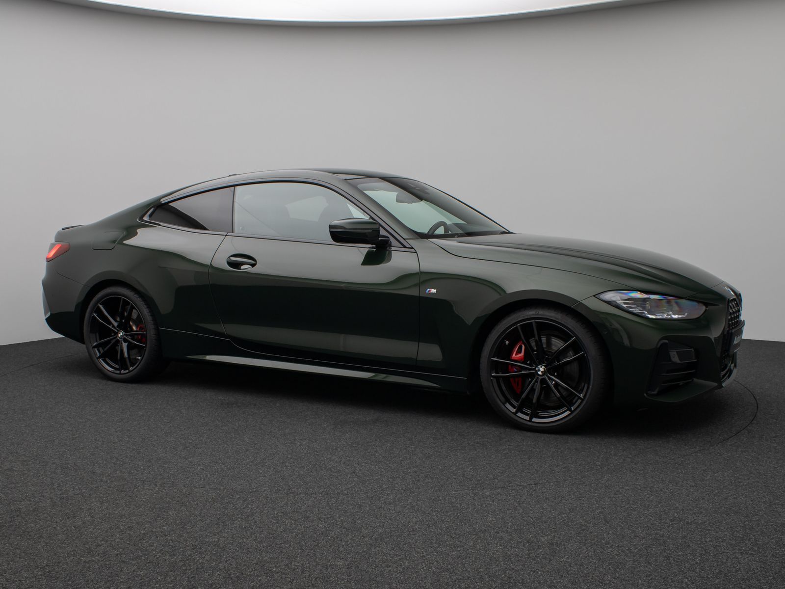 Fahrzeugabbildung BMW M440i  Coupé Kamera DAB H/K Fernlichtassist 19"