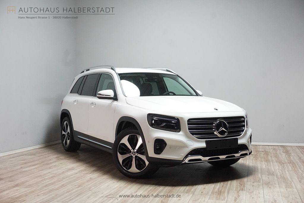 Mercedes-Benz GLB 220