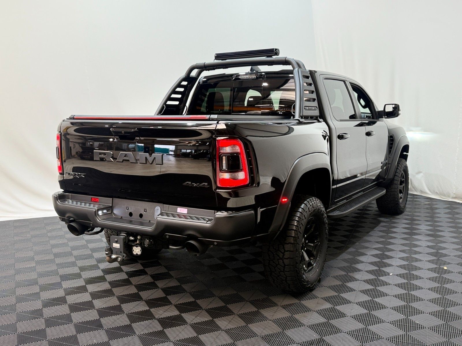 Fahrzeugabbildung Dodge RAM 1500 TRX  6.2  V8 Supercharged MY24