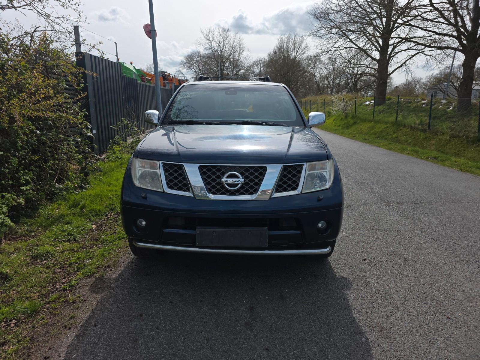Nissan Pathfinder 2.5 dCi Elegance