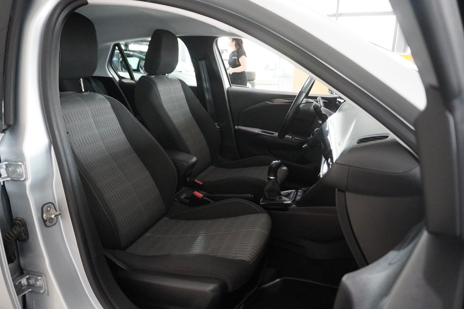 Fahrzeugabbildung Opel Corsa F 1.2 ELEGANCE NAVI/LED/TEMP./SPORT/DAB+