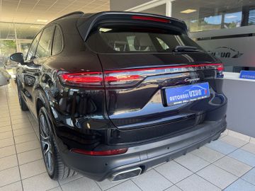 Porsche Cayenne - 6