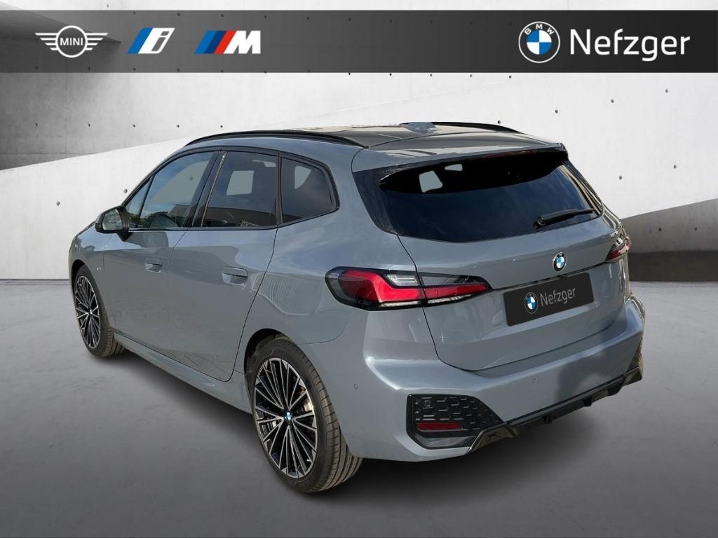 BMW 223 Active Tourer i M Paket LED HUD H&K Panorama