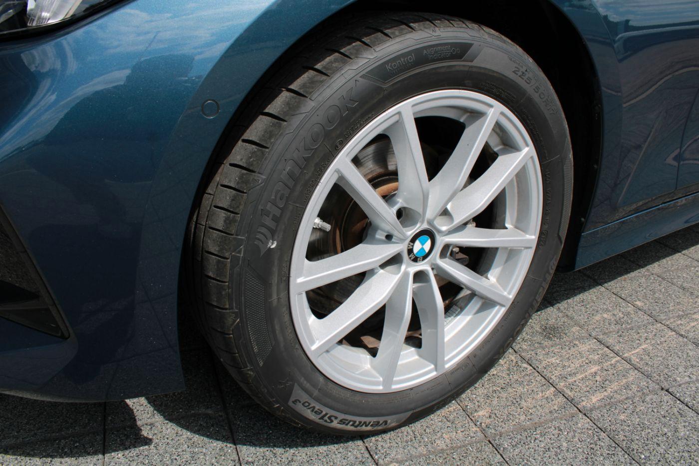 BMW 318i Limousine Navi LED ACC Kamera DAB Ambiente