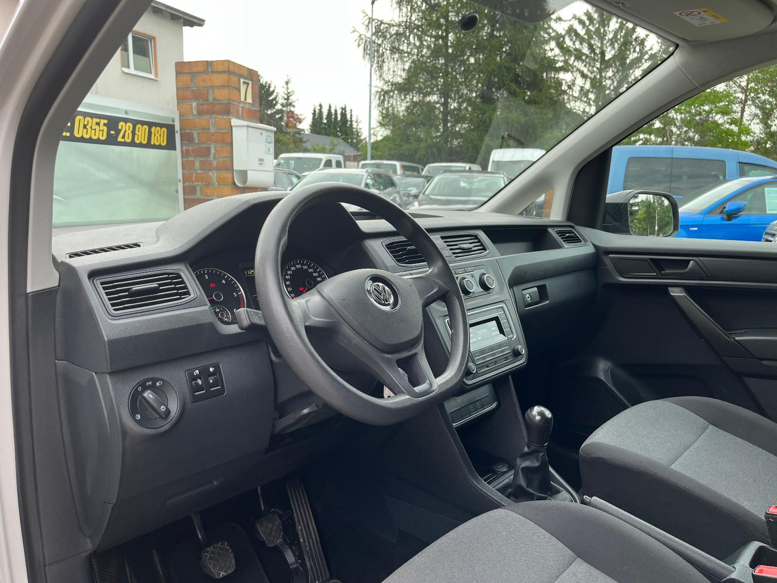 Volkswagen Caddy Maxi Sitzh. AHK