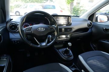 Fahrzeugabbildung Hyundai i10 Trend #81TKM #Tüv Neu #1.Hand