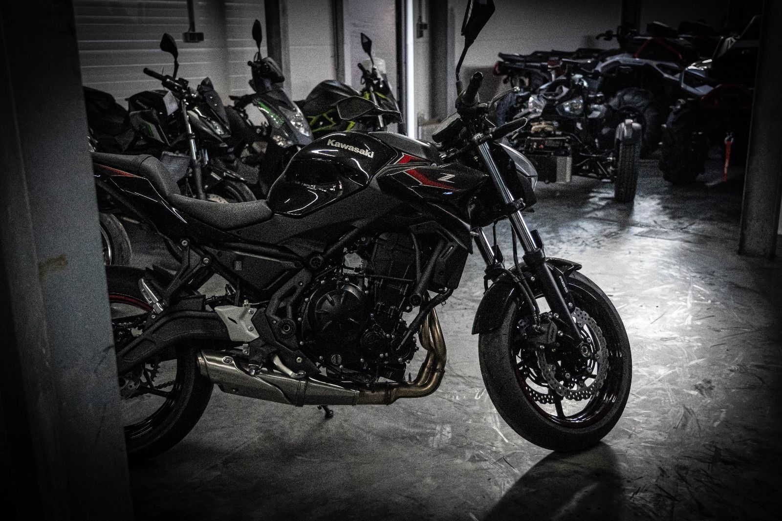 Fahrzeugabbildung Kawasaki Z650 Model 2025  4 Jahre Garantie