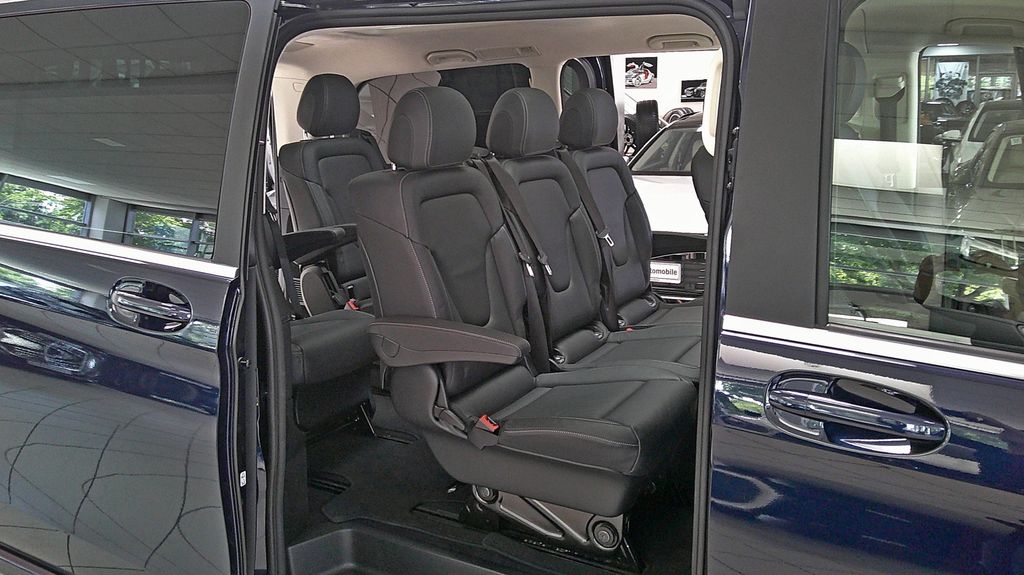 Mercedes-Benz V 300 d L 4M AMG Exklusiv NETTO 53.900