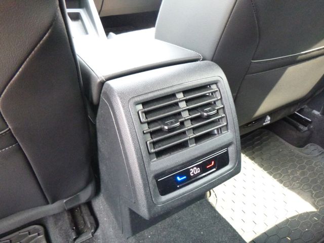 Fahrzeugabbildung Volkswagen Golf VIII 1.5 eTSI Goal >AUT/KAM/NAVI/LED<