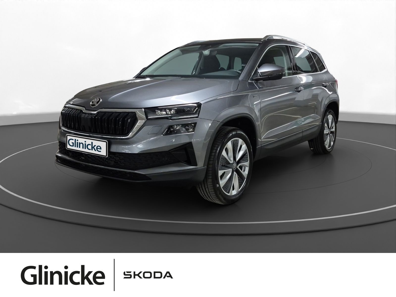 Skoda Karoq Tour 1,5 TSI DSG AHK, Chrom, ACC,Infotain.