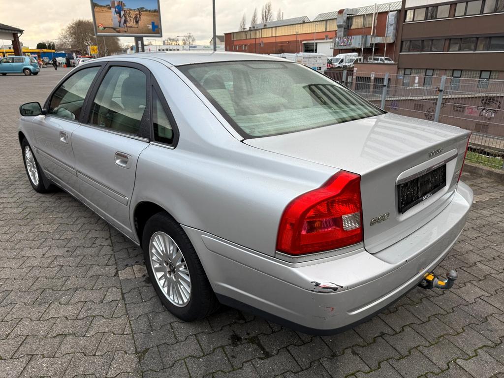 Volvo S80